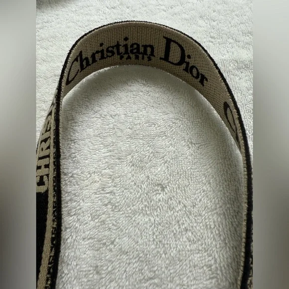 Christian Dior Adjustable Strap with Ring - Picture 2 of 3